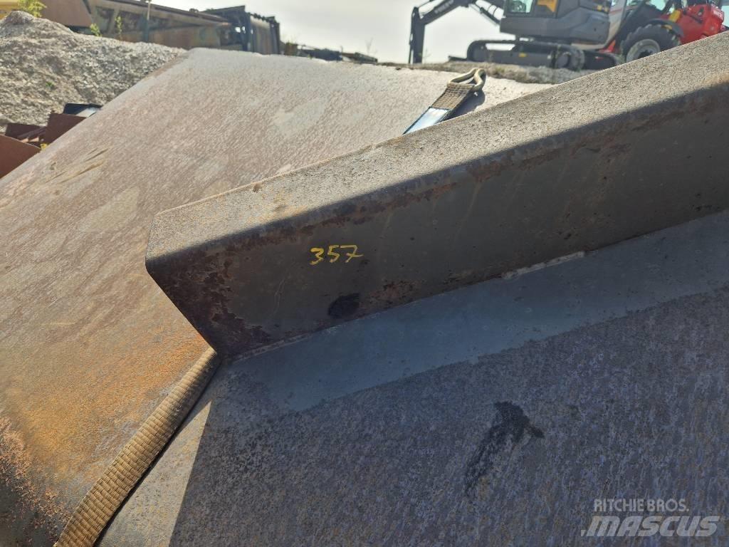 Volvo L 180 Skopor