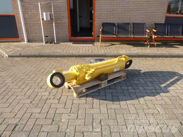 Komatsu WA600 Hydraulik