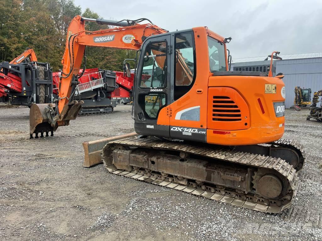 Doosan DX 140 LCR Bandgrävare