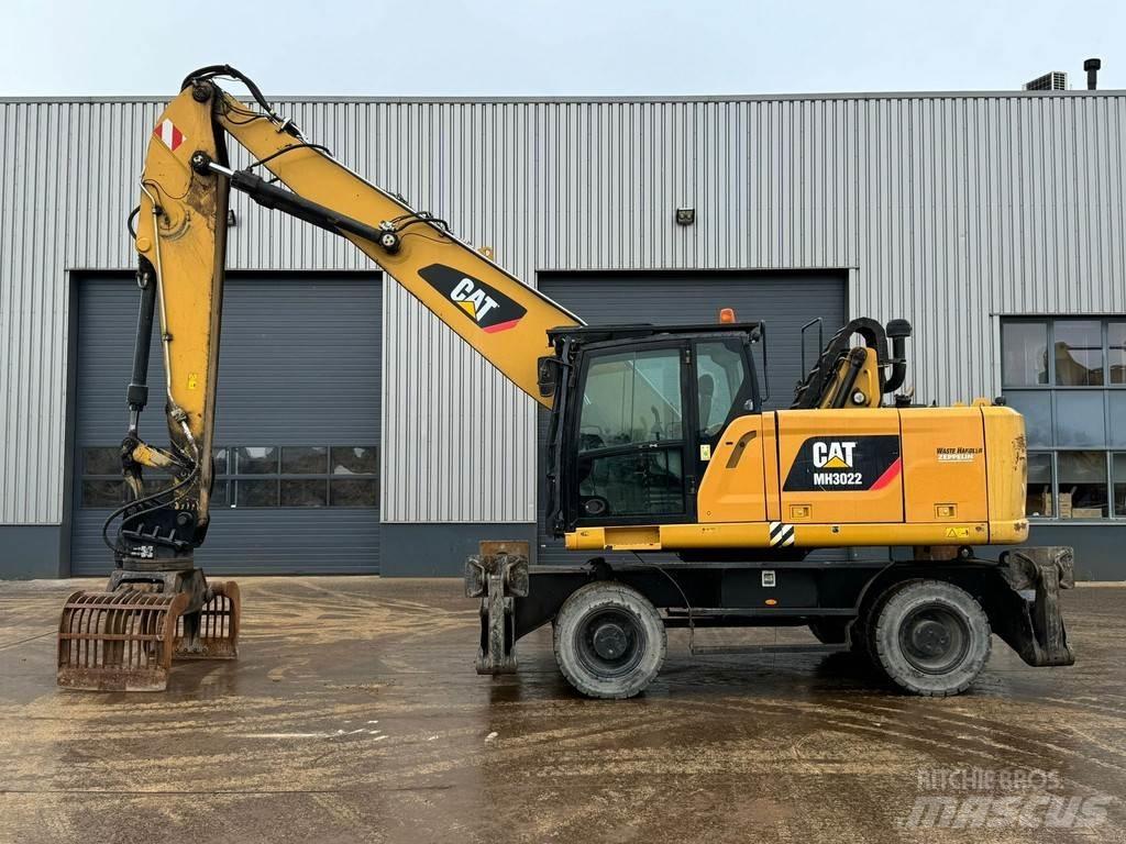 CAT MH3022 Avfalls / industri hantering