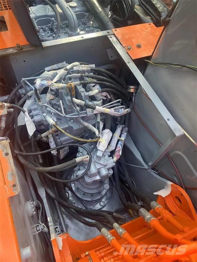 Hitachi EX120 Bandgrävare