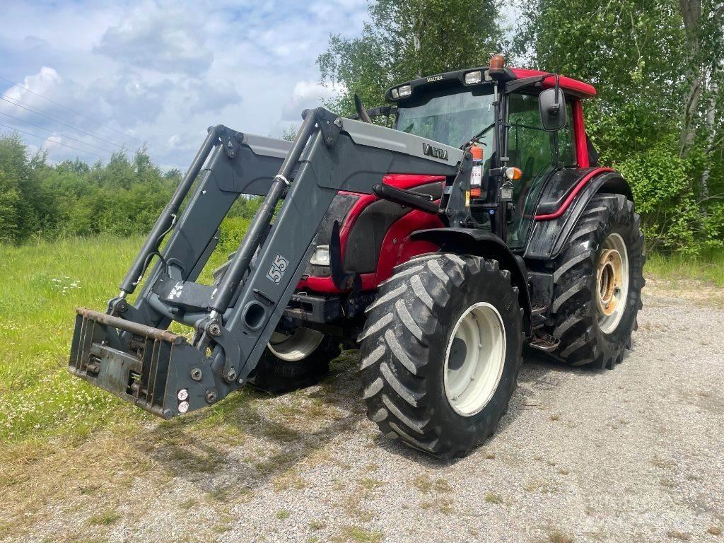 Valtra N 121 Traktorer