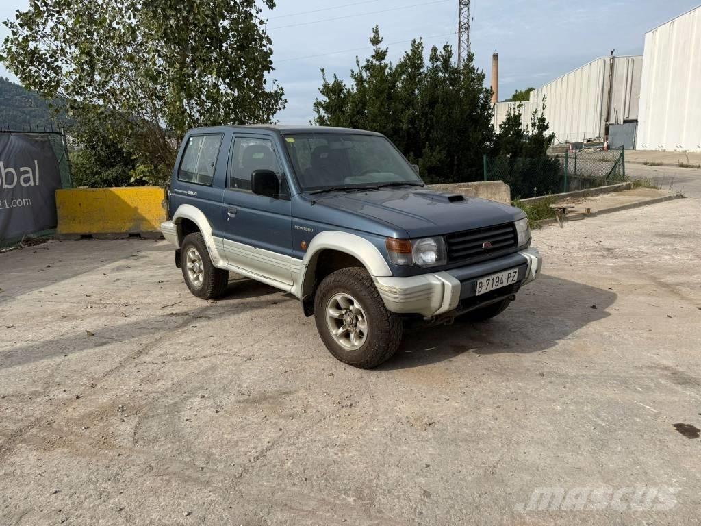 Mitsubishi Montero Personbilar