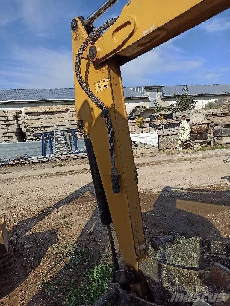 CAT 302.5 C Minigrävare < 7t