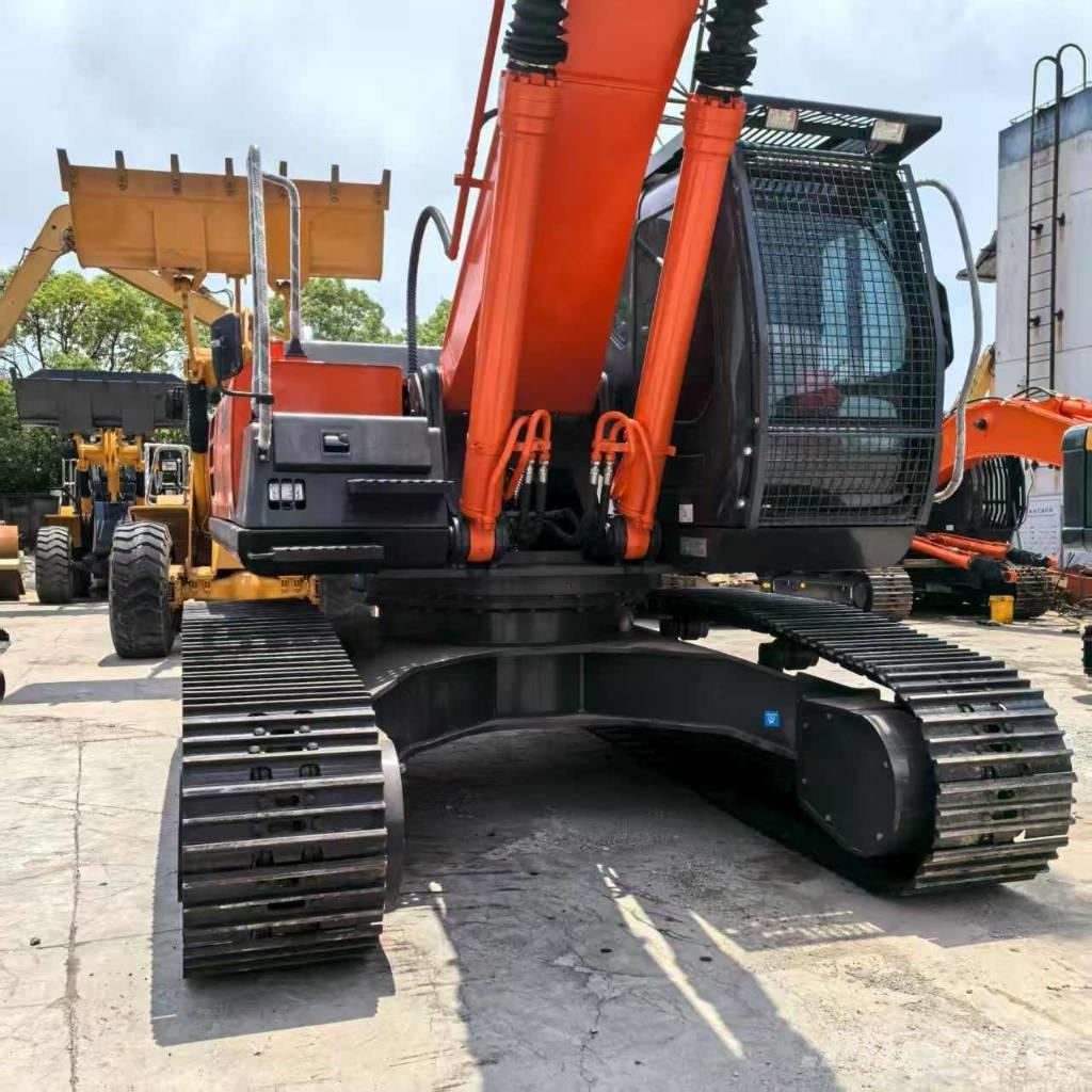 Hitachi ZX 350 H Midigrävmaskiner 7t - 12t