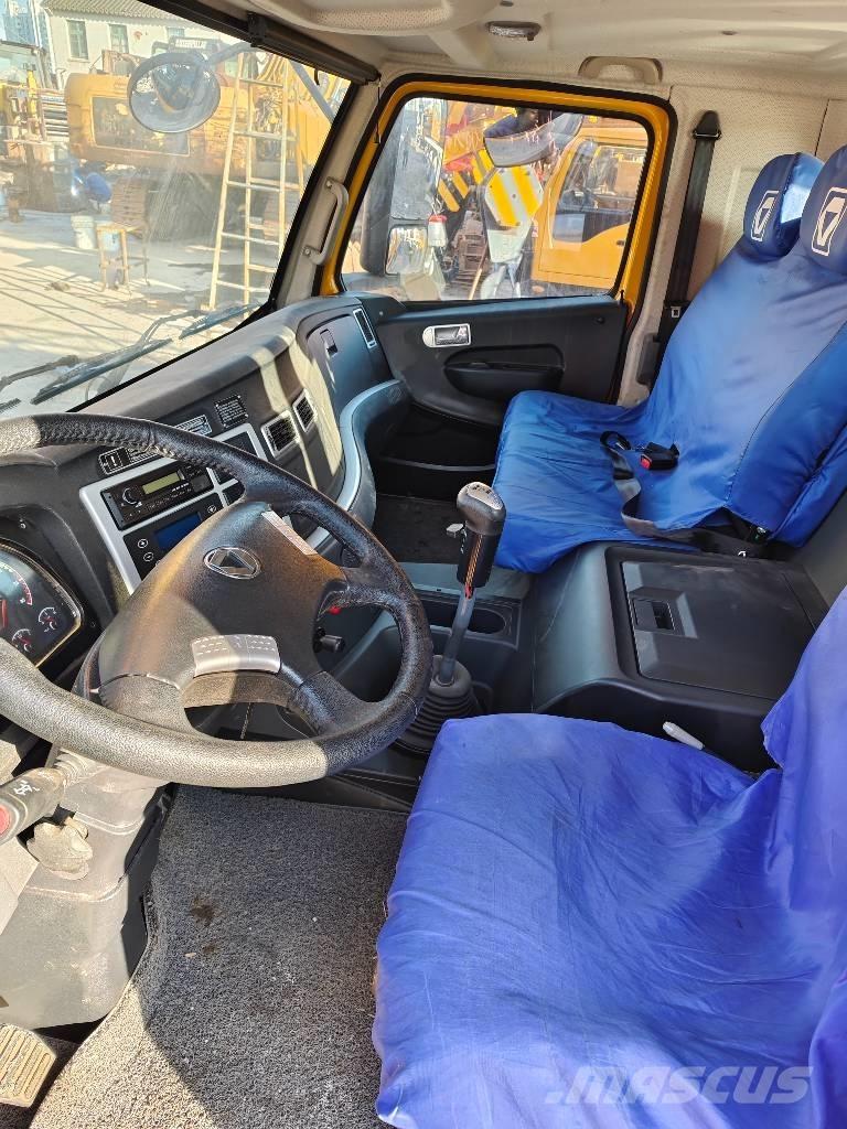 XCMG QY 30 K5 Allterrängkranar