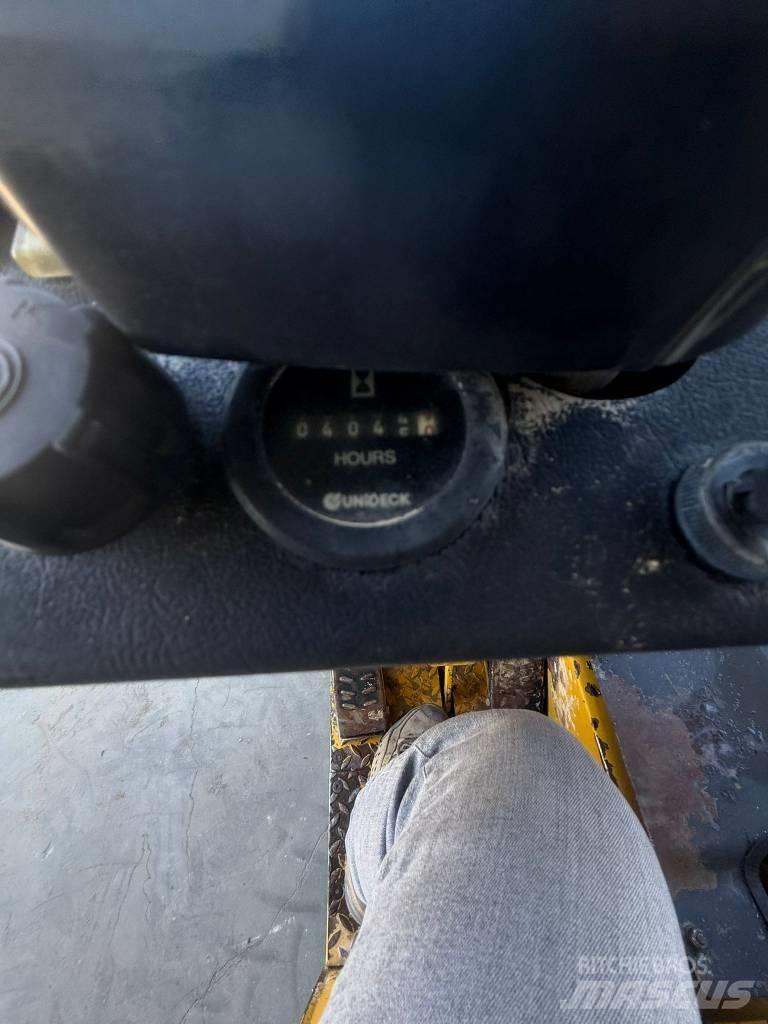 Dumec BT 1400 Betong-/bruksblandare