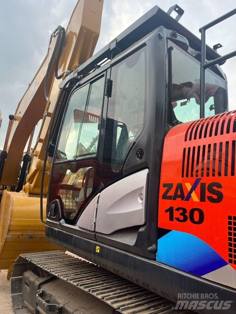 Hitachi 130-5 Bandgrävare