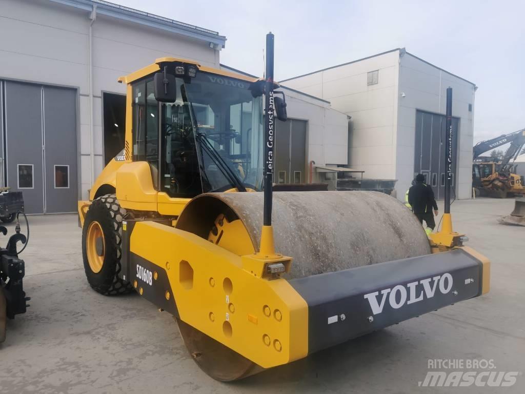 Volvo SD 160 B Envalsvältar