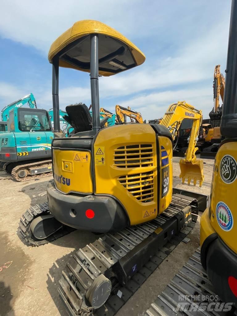 Komatsu PC30 Minigrävare < 7t