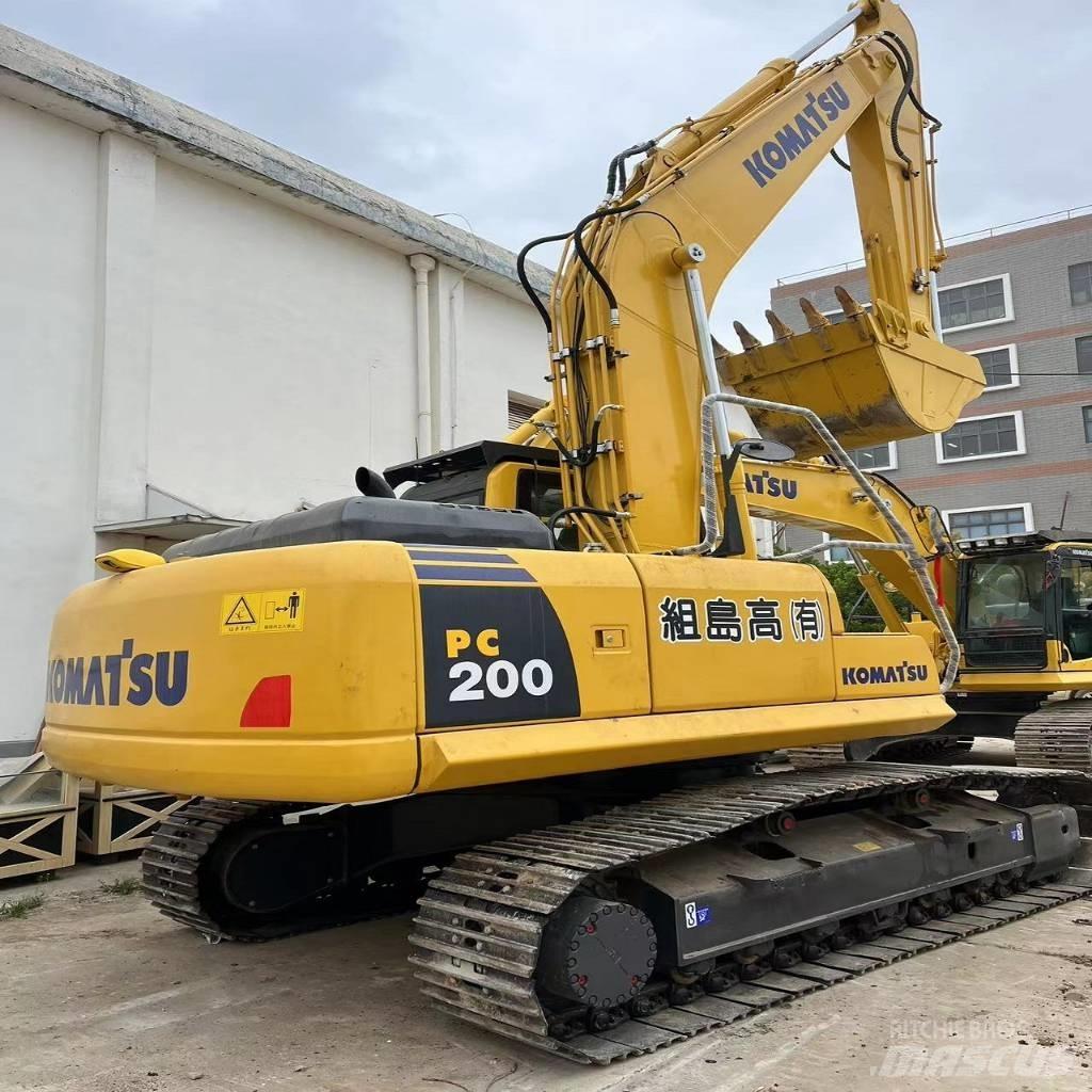 Komatsu PC 200-8N1 Bandgrävare
