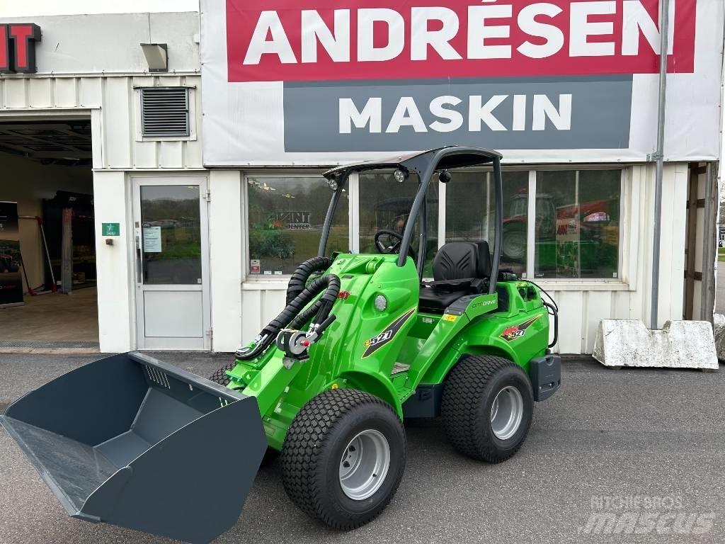 Avant E 527 Kompaktlastare