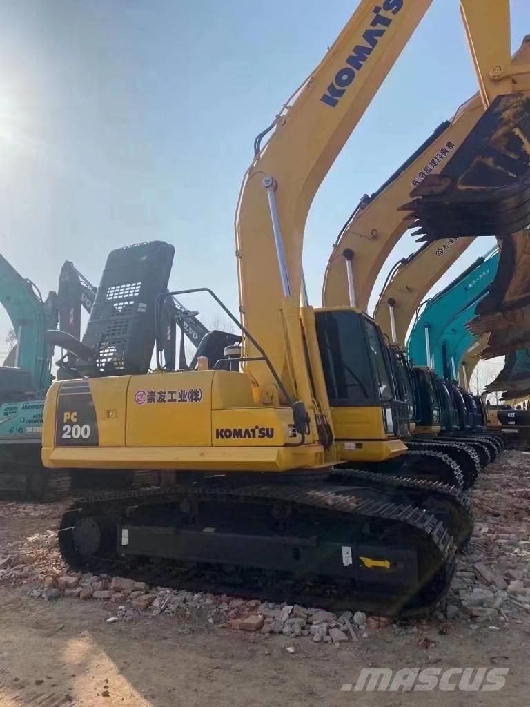 Komatsu pc 220 Bandgrävare
