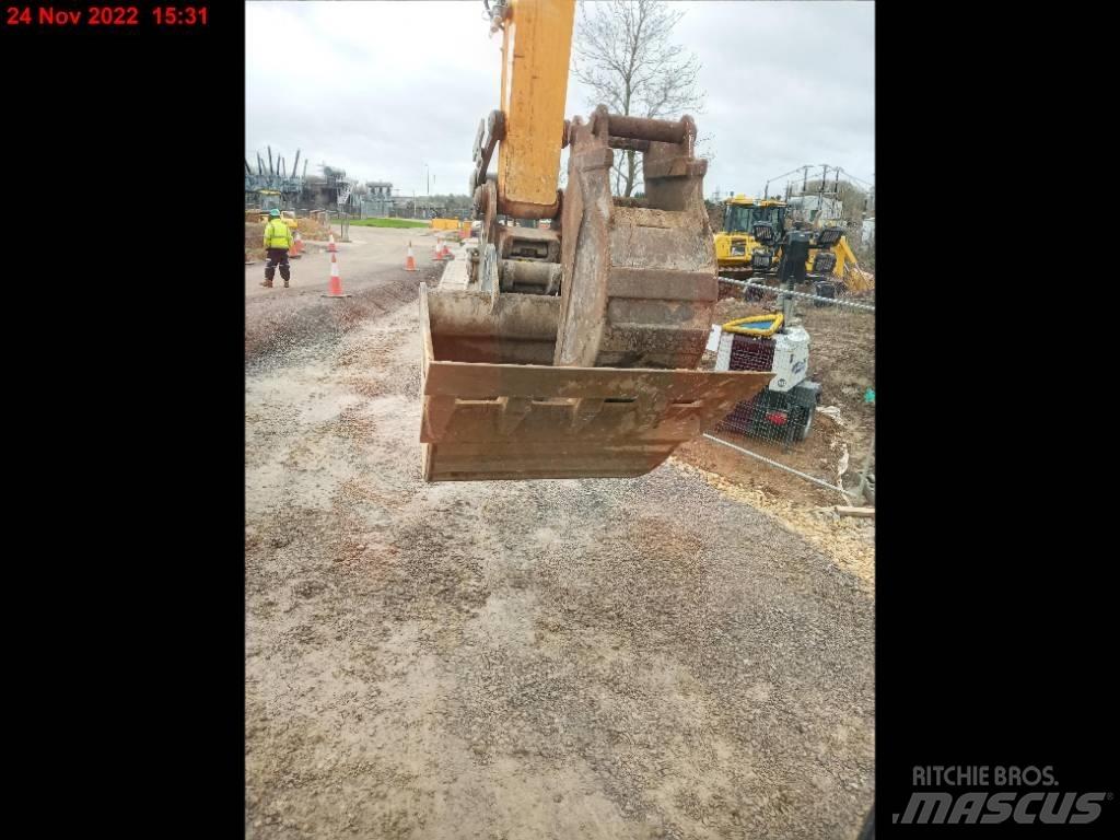 Liebherr R 922 LC Bandgrävare