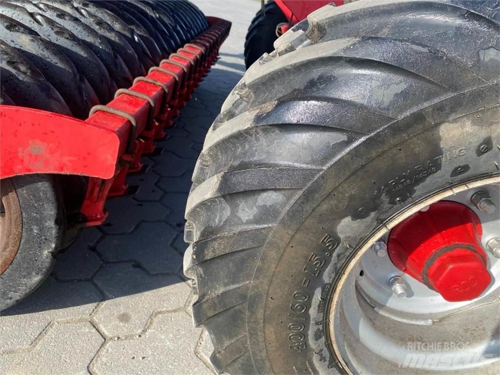 Horsch Joker 6RT Tallriksredskap