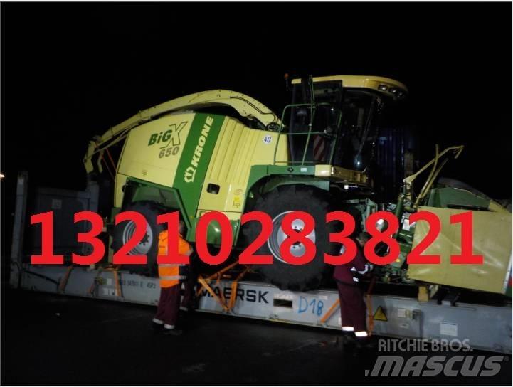 Krone BiG X 650 Självgående fälthackar