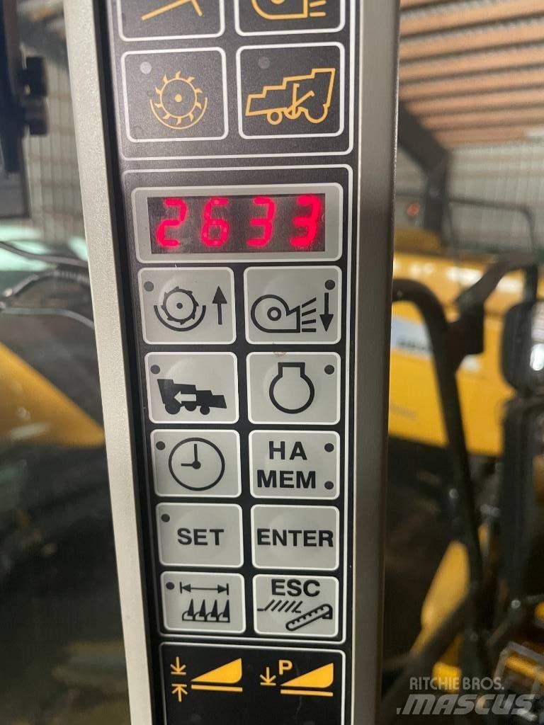New Holland CS660 Skördetröskor
