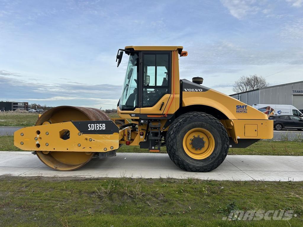 Volvo SD135B Envalsvältar