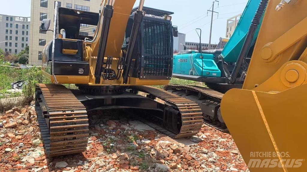 CAT 329 D Bandgrävare