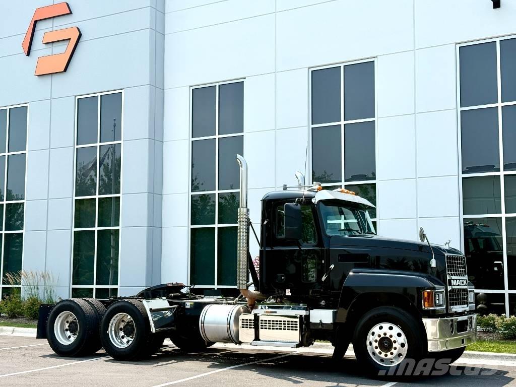 Mack Pinnacle Dragbilar
