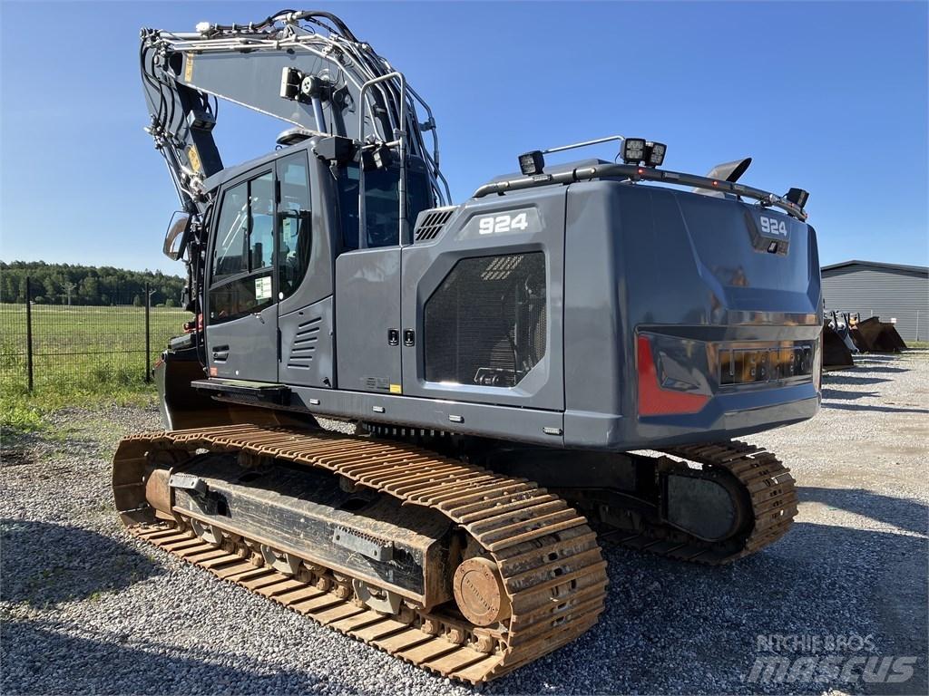 Liebherr R 924 G8 Bandgrävare