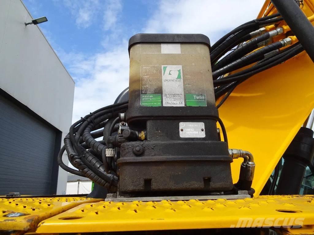 JCB JZ140 Bandgrävare
