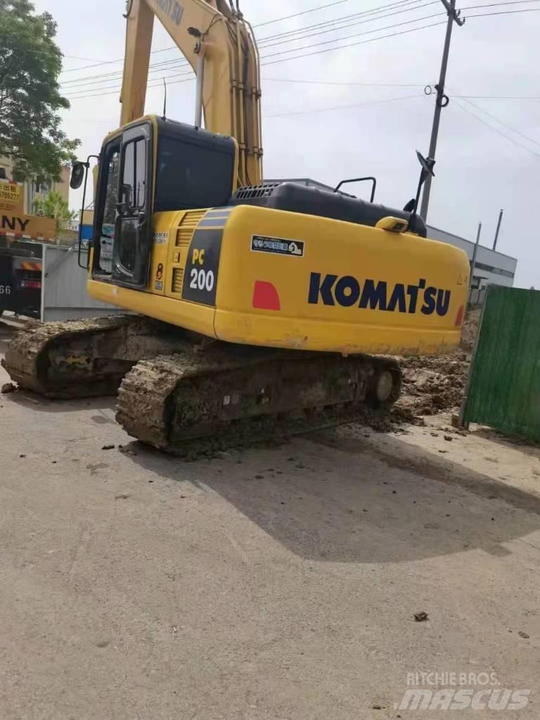 Komatsu pc200-8 Bandgrävare