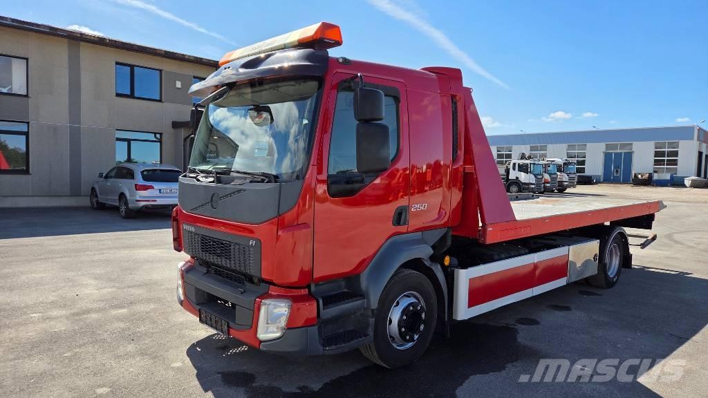 Volvo FL 250 4X2 Flak-/vinschlastbilar
