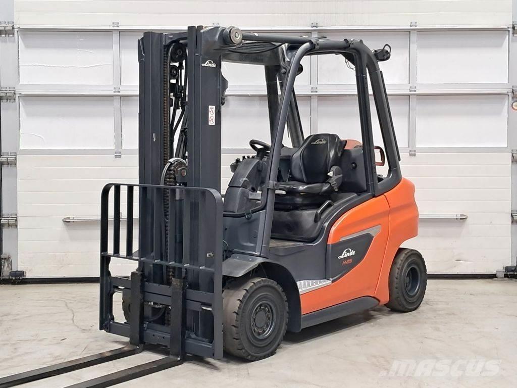 Linde H25T-01 Gasolmotviktstruckar