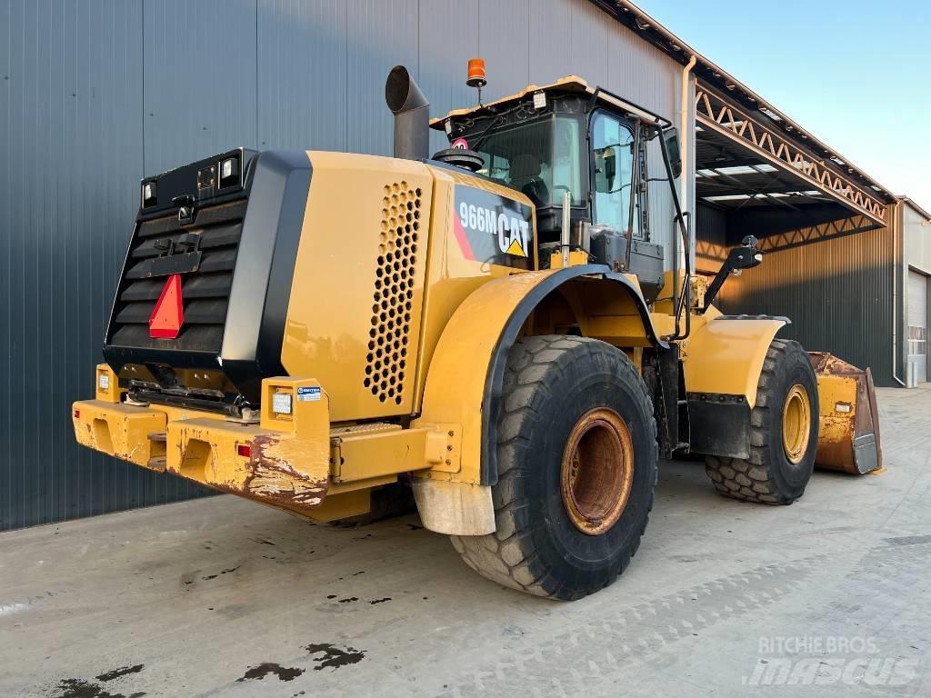 CAT 966M Hjullastare