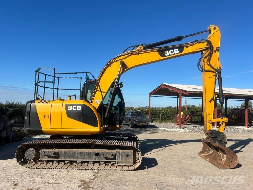 JCB JS 130 LC Bandgrävare