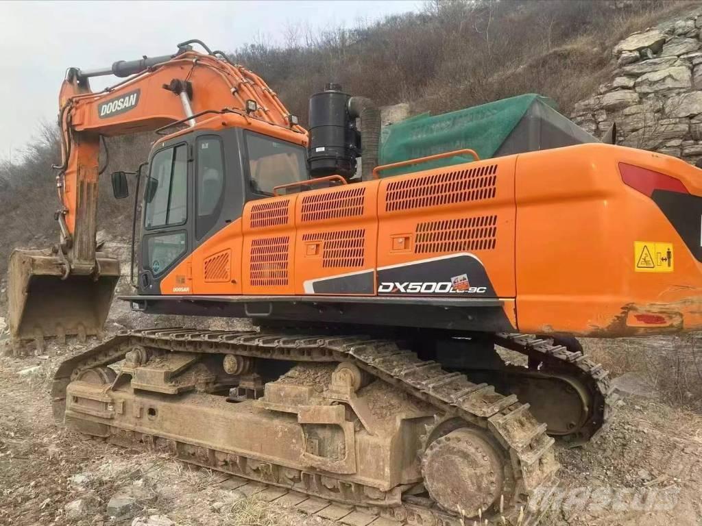 Doosan DX 500 LC Bandgrävare