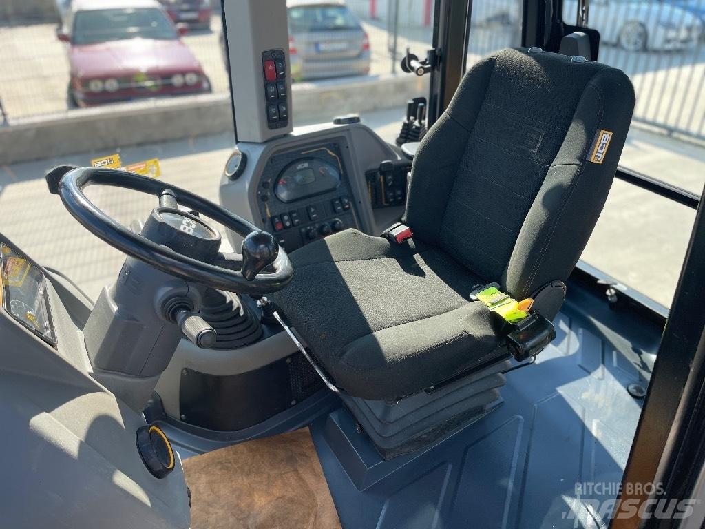 JCB 3 CX / compact Grävlastare
