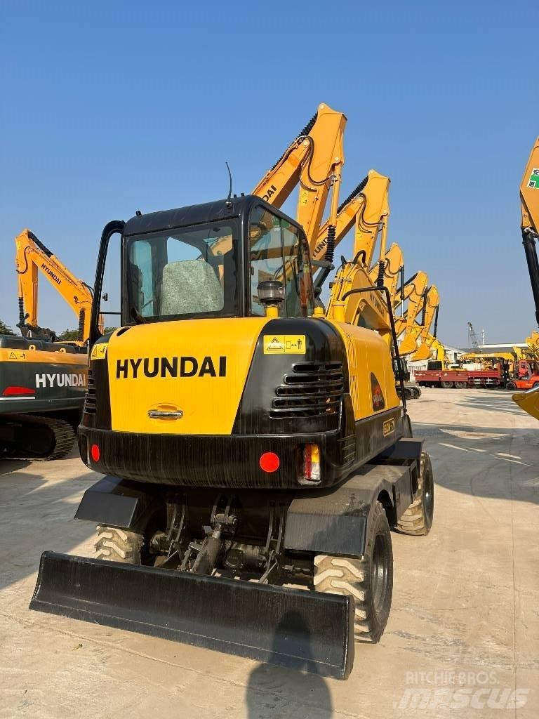 Hyundai Hyundai60W-7 Hjulgrävare