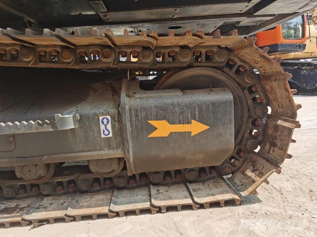 Volvo EC 220 Bandgrävare