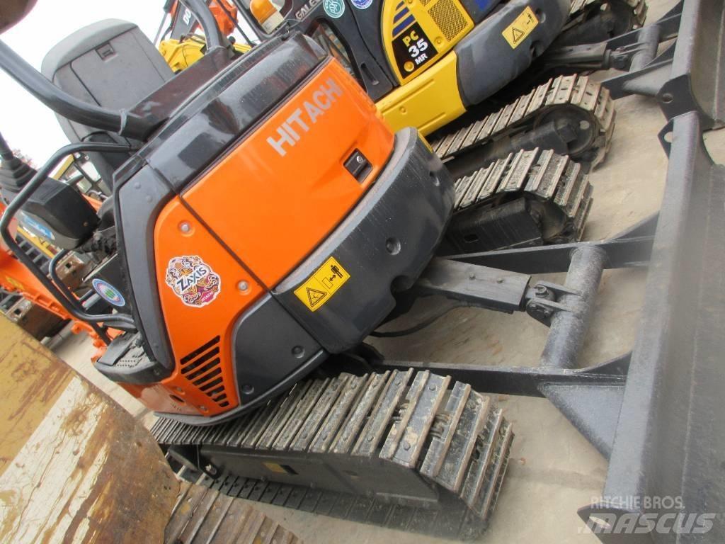 Hitachi ZX 30 U Minigrävare < 7t
