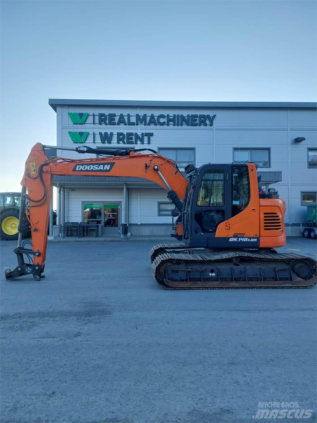 Doosan DX 140LCR 7 Bandgrävare