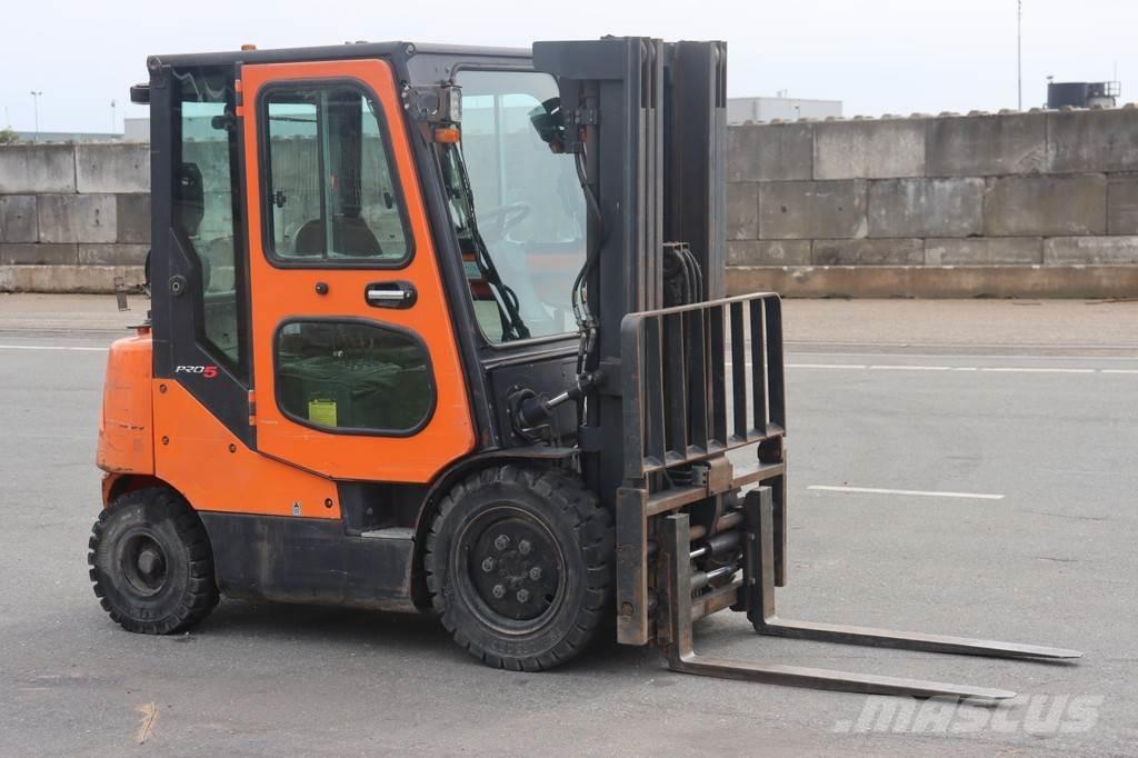 Doosan G25E-5 Gasolmotviktstruckar