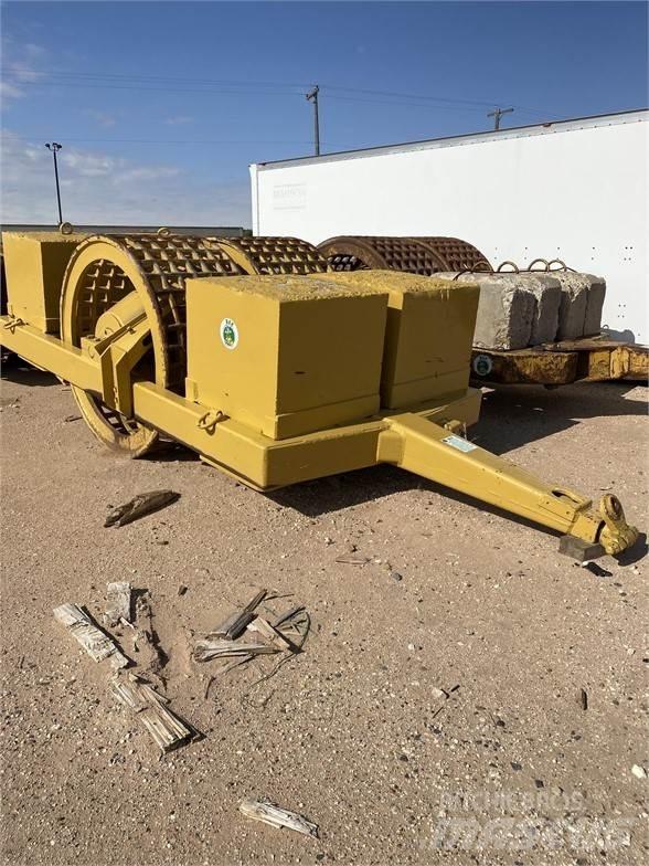 Hyster 70 IN Bogserande Vibratorvältar
