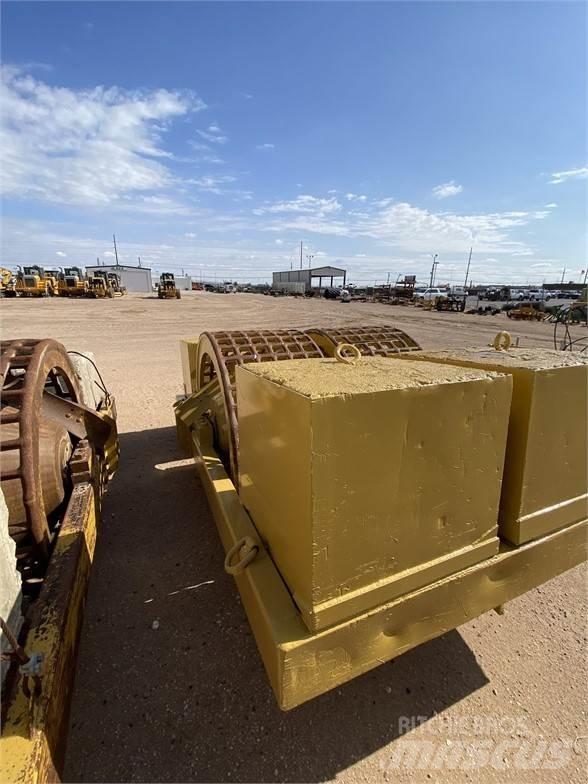 Hyster 70 IN Bogserande Vibratorvältar