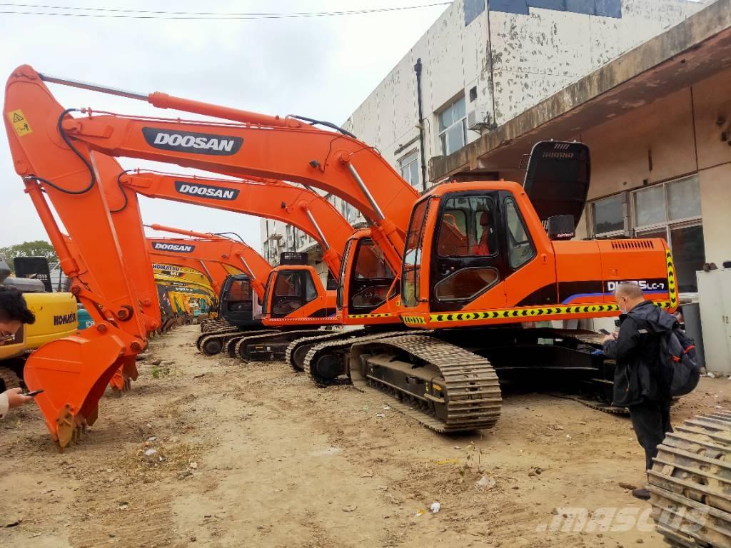 Doosan DH225LC-7 Bandgrävare