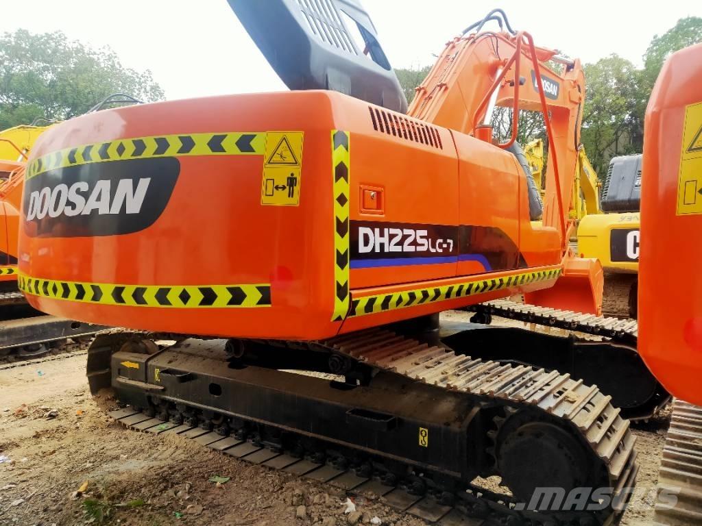 Doosan DH225LC-7 Bandgrävare
