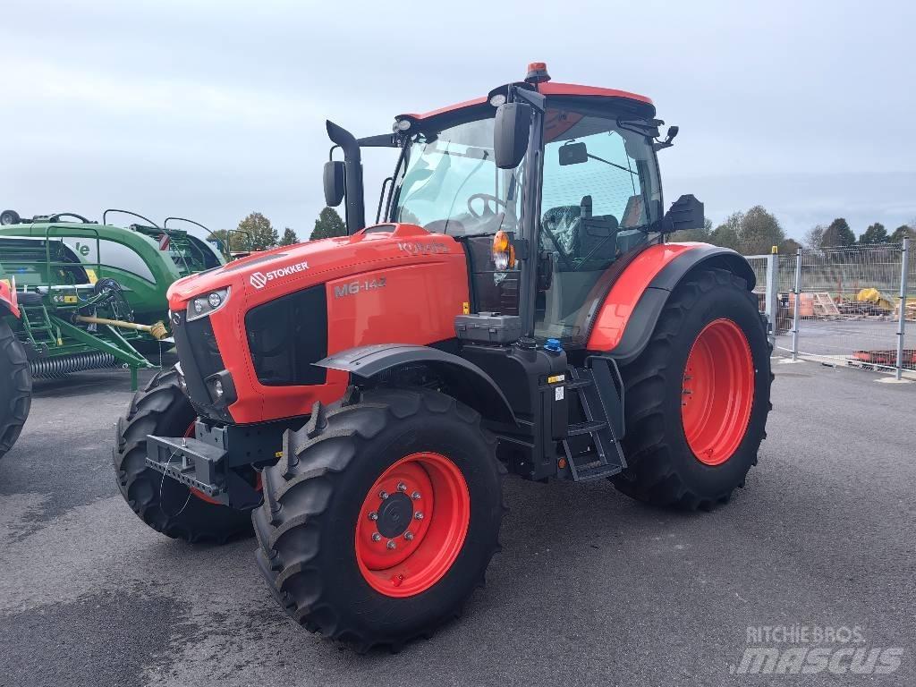 Kubota M6-142 Traktorer