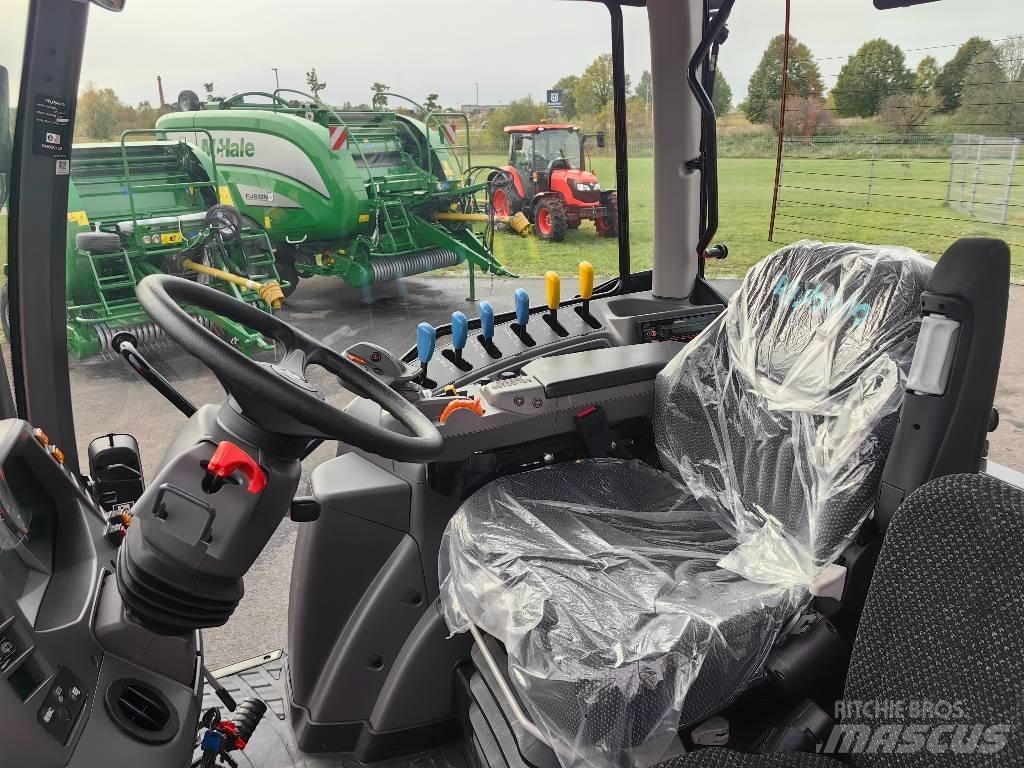 Kubota M6-142 Traktorer