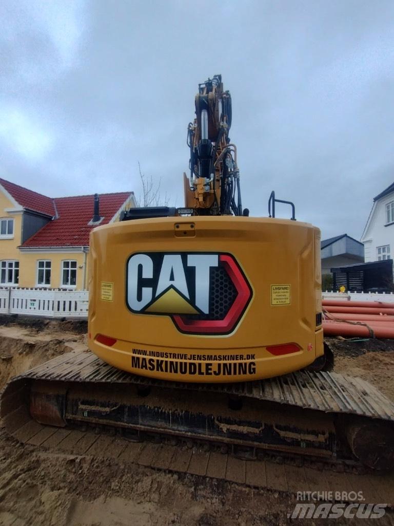CAT 325 Bandgrävare