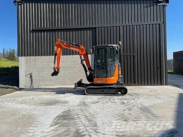 Hitachi u 33 Minigrävare < 7t