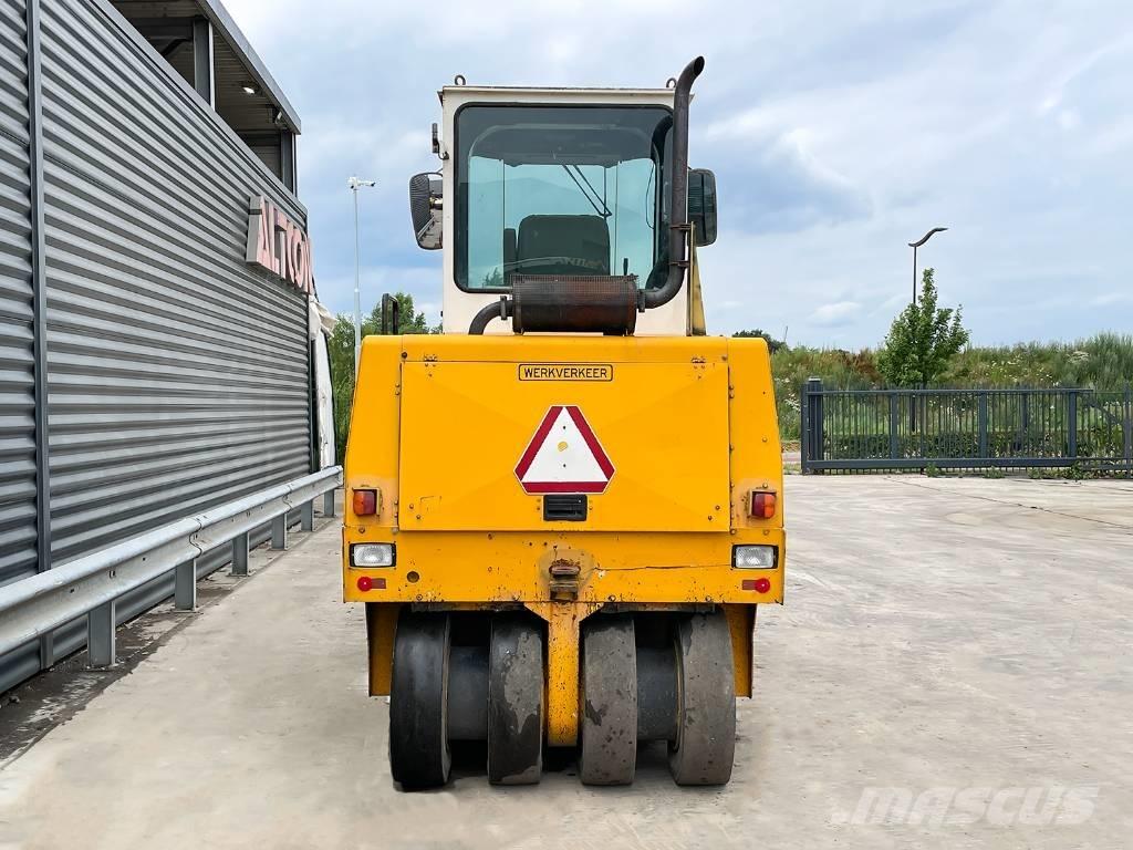 Dynapac CP 142 Pneumatiska Hjulvältar