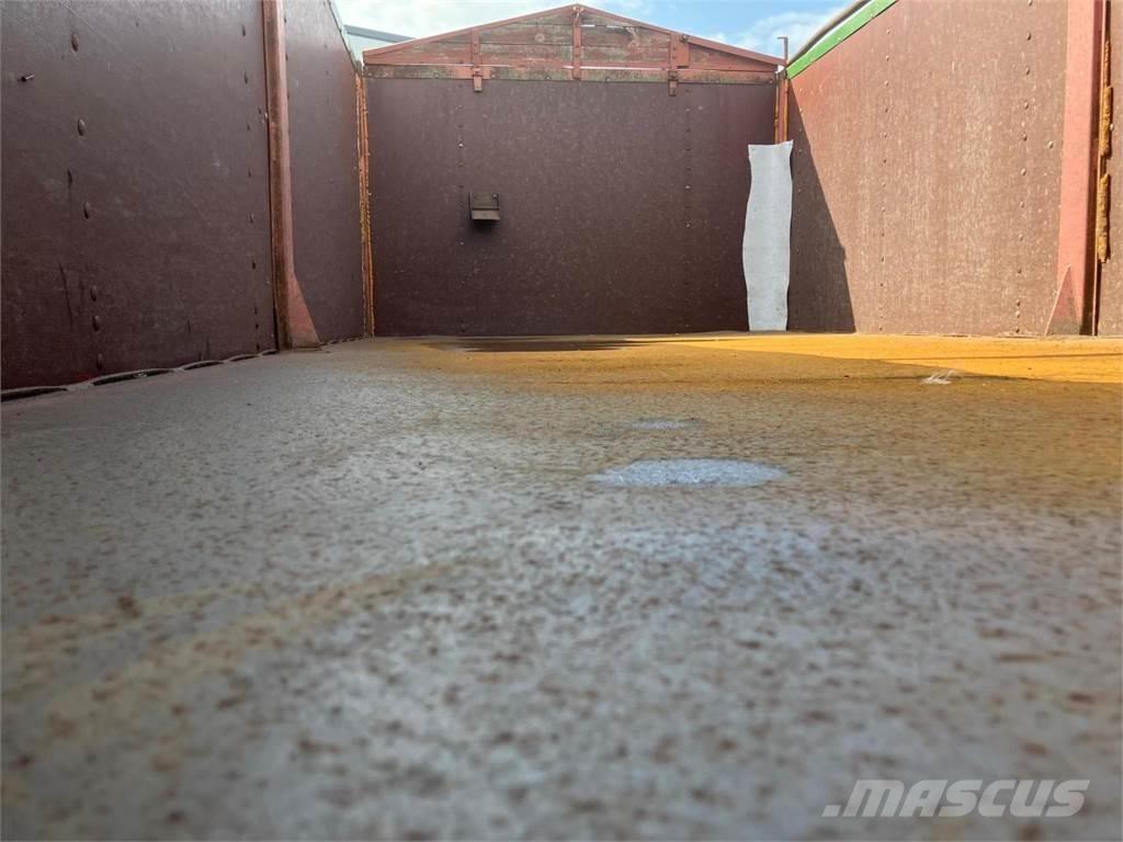 Oelkers DKP 18 Tippsläp