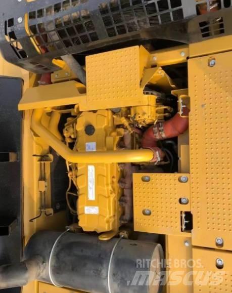 CAT 336D2 Bandgrävare