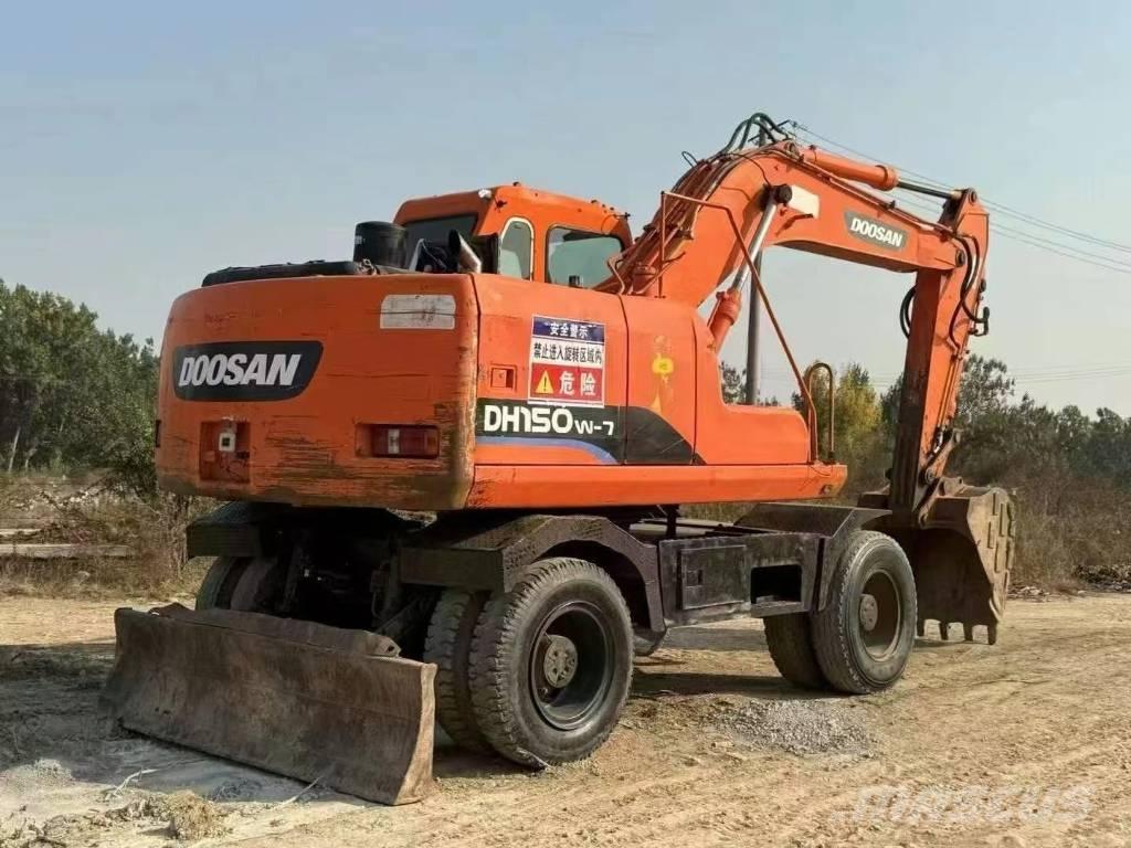 Doosan DH150W Hjulgrävare